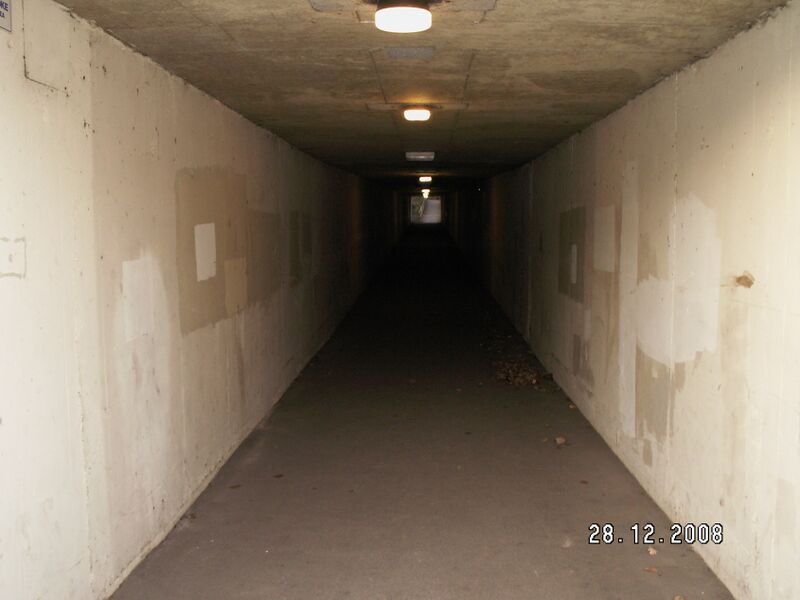 File:Rownhams subway inside.jpg