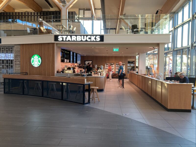 File:Starbucks Leeds Skelton Lake 2023.jpg