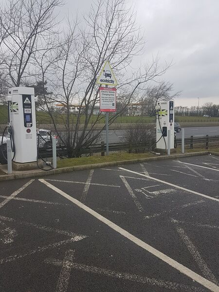 File:Woodall South Ecotricity.jpg