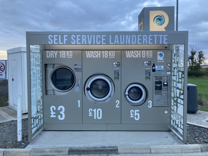 File:Revolution Laundry Lindisfarne 2022.jpg