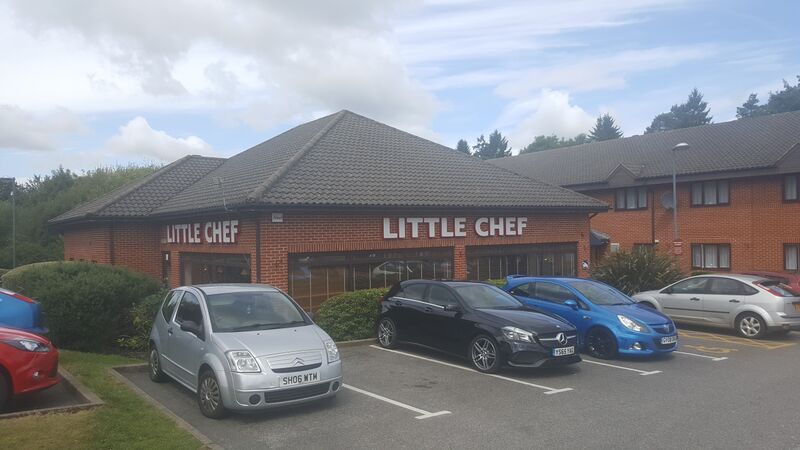 File:Tot Hill Little Chef 2016.jpg
