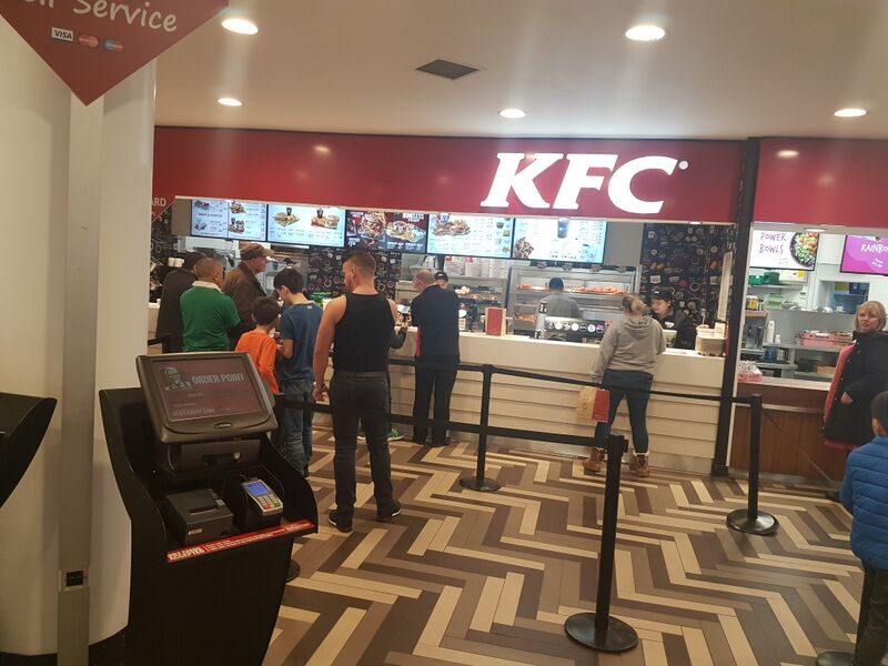 File:Birchanger KFC 2019.jpg