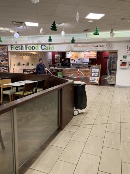File:Former Fresh Food Café - Roadchef Clacket Lane Westbound.jpeg