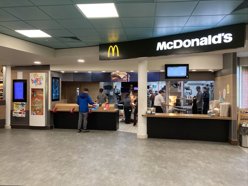 File:McDonald's Strensham North 2023.jpg