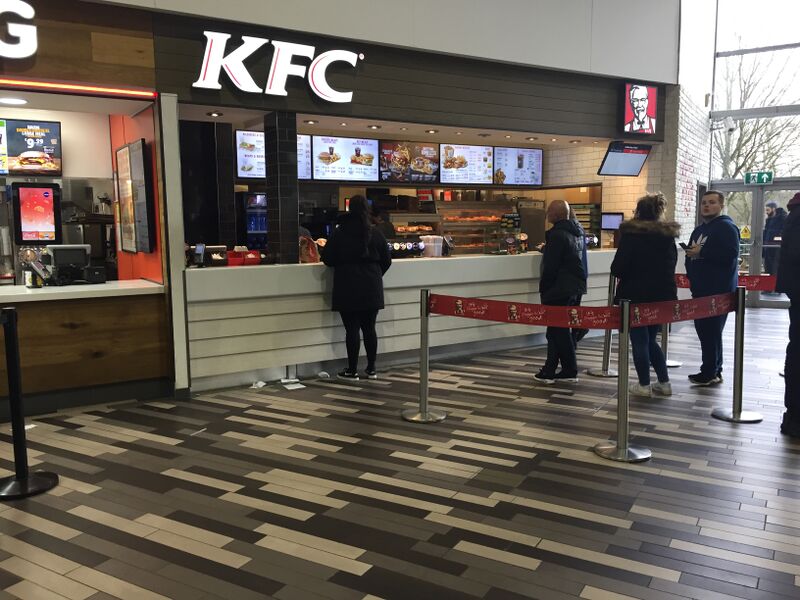 File:KFC South Mimms 2019.jpg