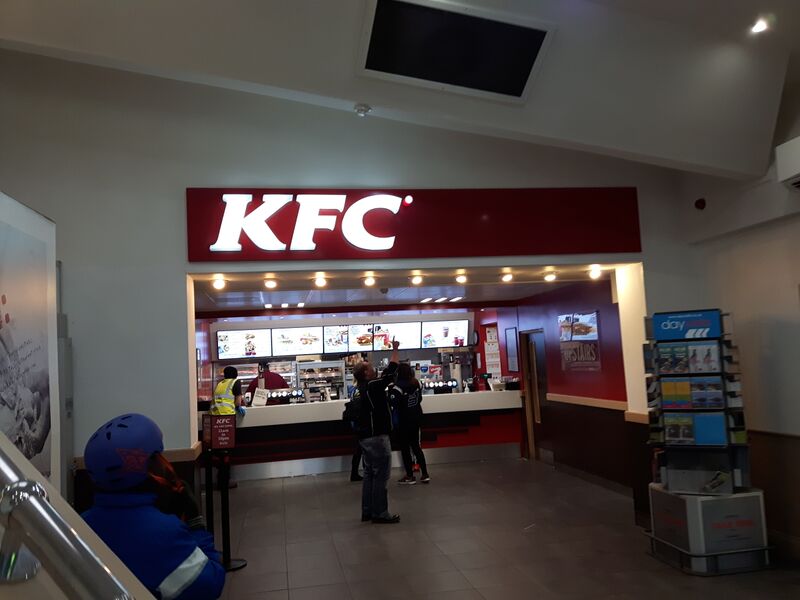 File:KFC at Hartshead Moor.jpg