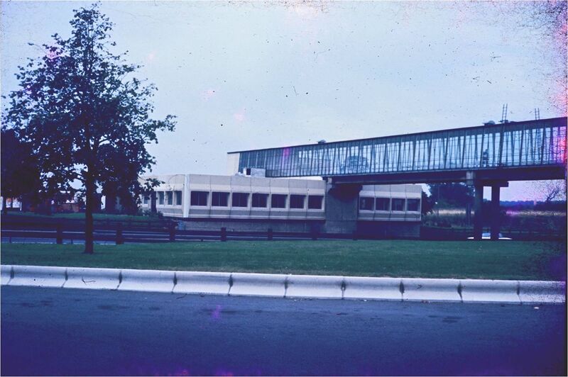 File:Newport Pagnell 1983.jpg
