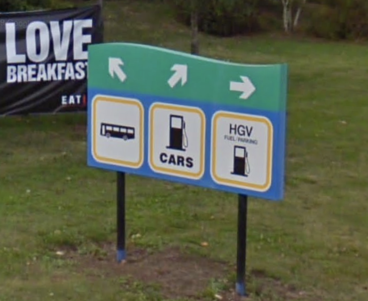 File:Welcome Break three signs.png