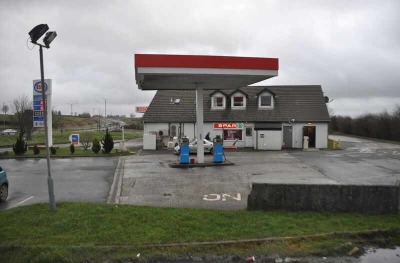 File:Bodmin Moor petrol station.jpg