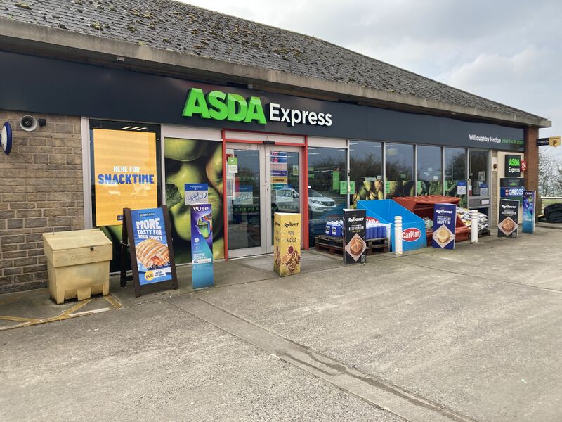 File:Asda Express Willoughby Hedge 2024.jpg