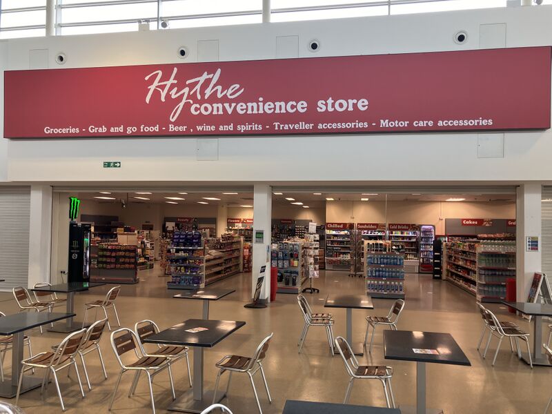 File:Hythe Convenience Store Folkestone 2024.jpg
