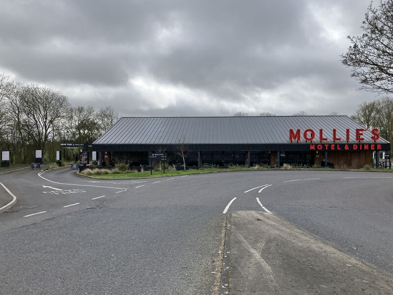 File:Mollies Diner Buckland 2024.jpg